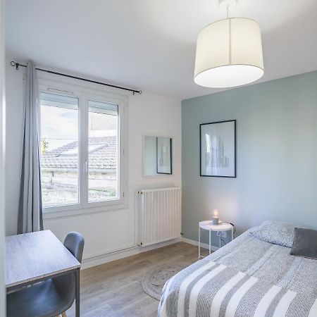 Le St Lambert Proche Cathedrale Parking Gratuit Apartment Troyes Exterior foto